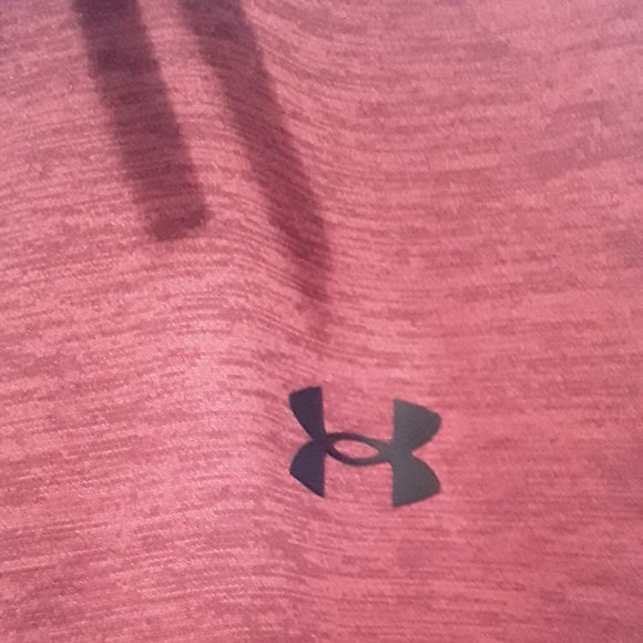 Under Armour Mens Burgundy/Black long sleeve pullover size L NWT - Picture 2 of 7